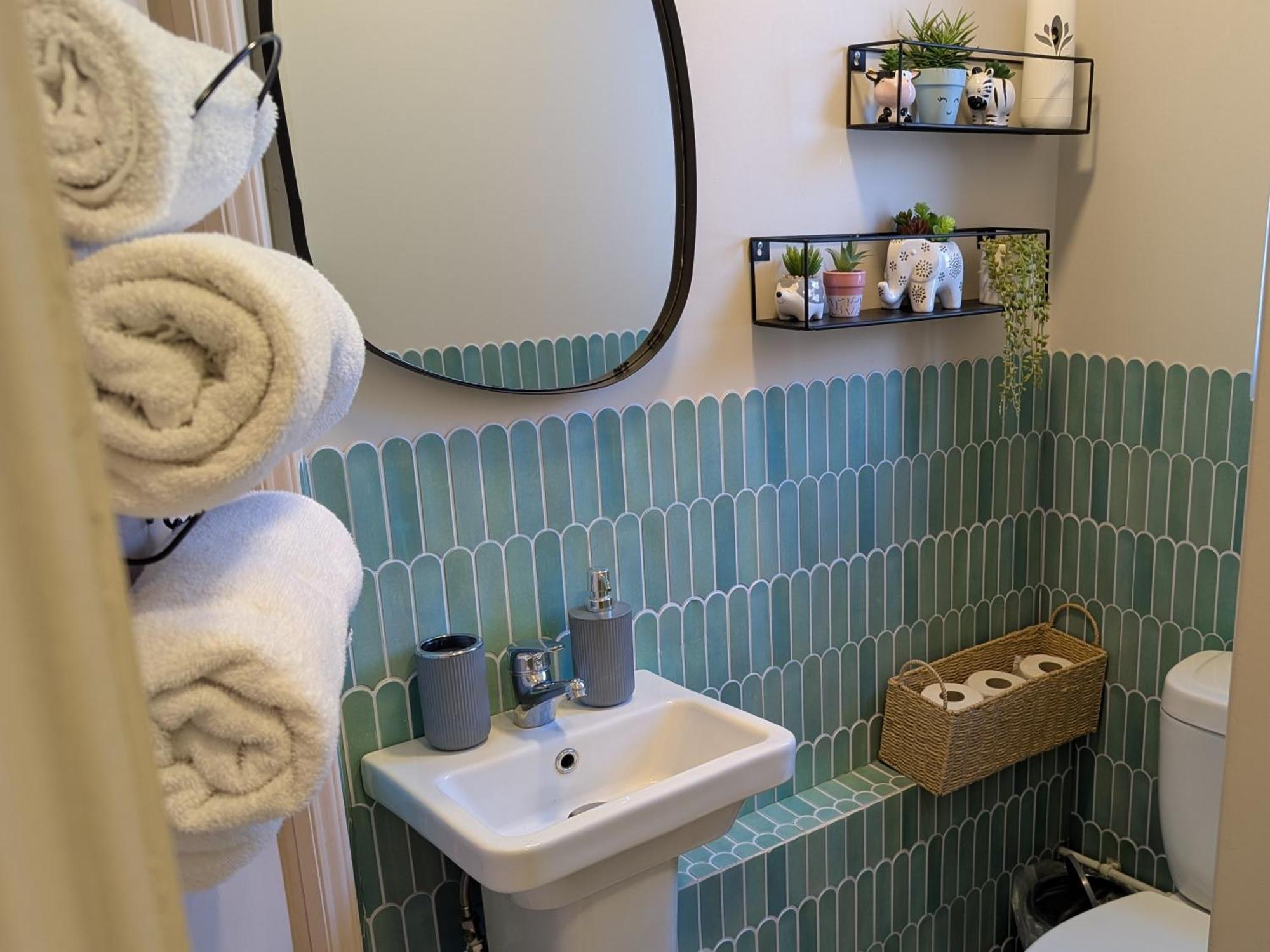 Peacehaven Retreat - 4 Minutes From The Beach! Pet Friendly! Weymouth Buitenkant foto